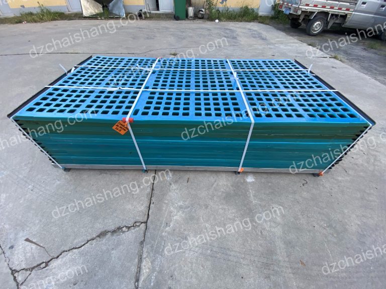 Urethane  panel Producer,pu screen mesh beside the edge,tension Urethane meshsupplier Dewatering