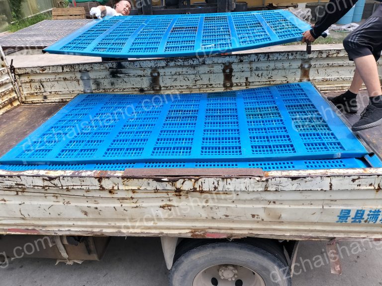 lowest price vibrating PU coated wire plate Ore,sell direct Urethane linear vibrating Deck minerial